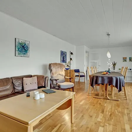 Stunning In With Wifi And 4 Bedrooms *